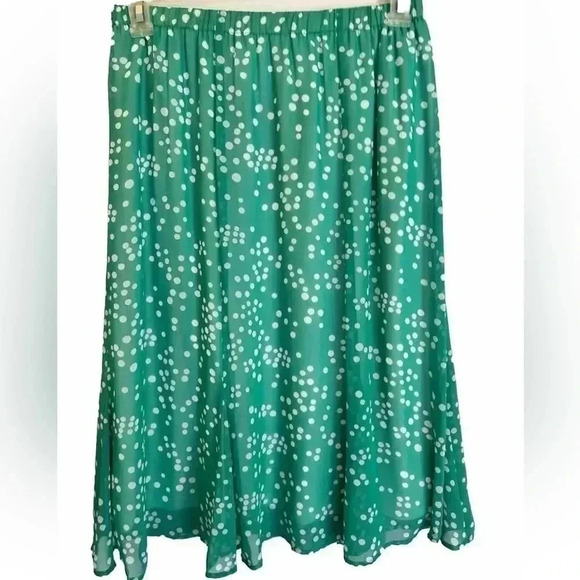 Bon Worth Dresses & Skirts - Bonworth Ladies Lined Skirt Green White Polka Dot Size Small EUC MINT condition